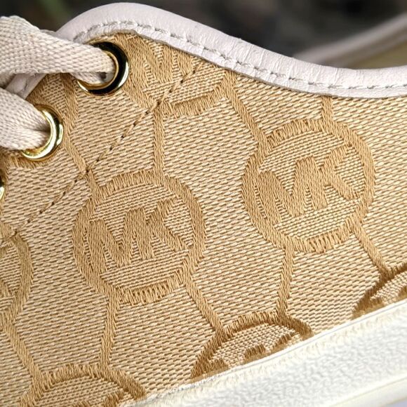 Michael Kors Monogram Jacquard Signature Sneakers - Picture 5 of 12